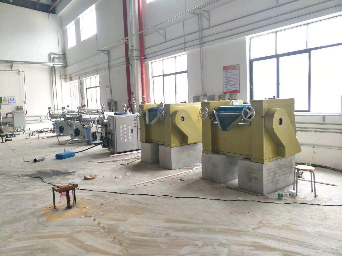 廣州市奮宏化工有限公司S-260 三輥研磨機(jī)采購方案(圖4)