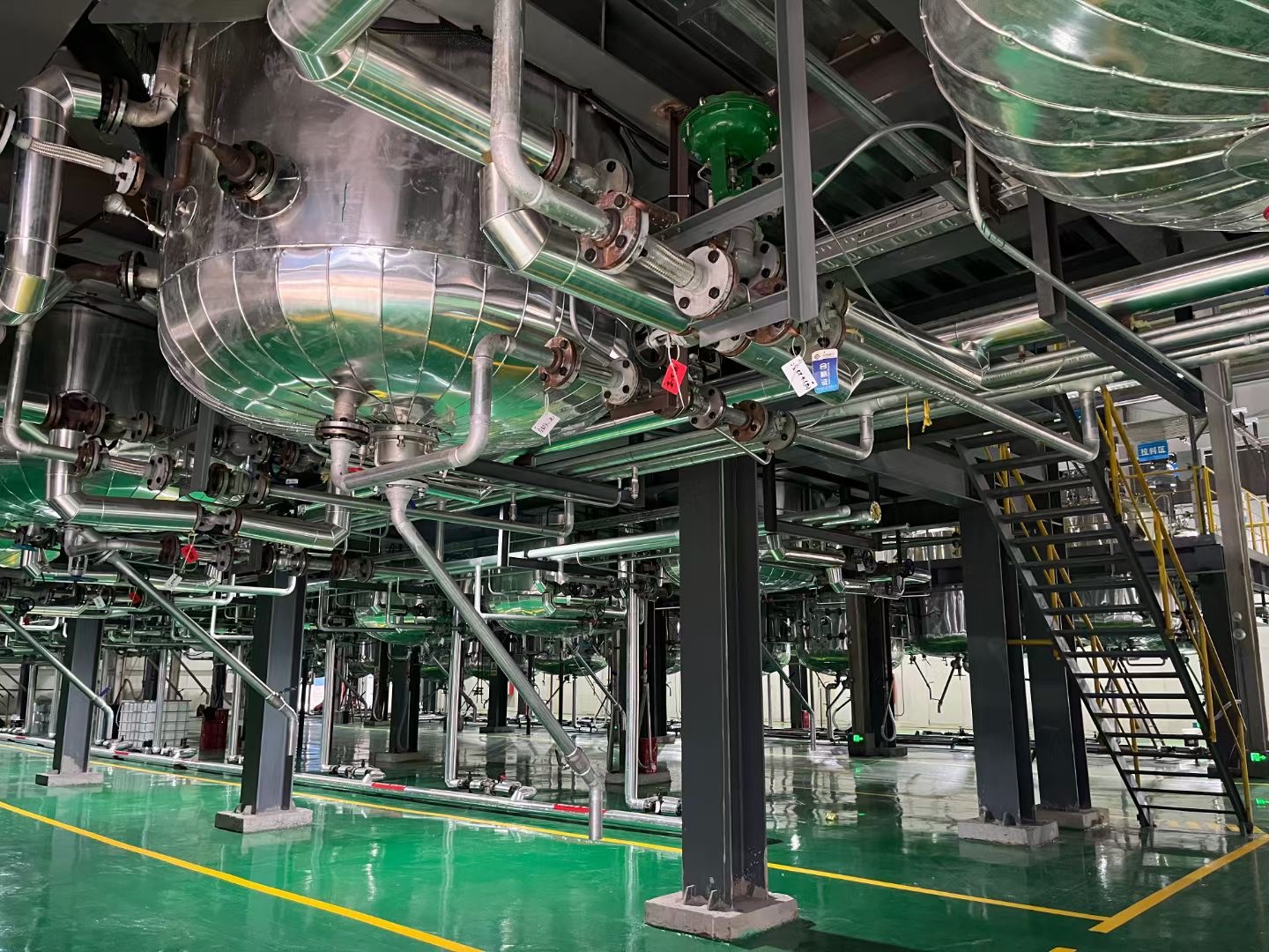 湖南 婁底 反應(yīng)釜 及鋼結(jié)構(gòu)平臺 管道及生產(chǎn)平臺EPC(圖4)