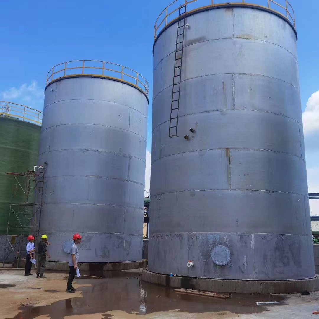 廣西萬磊集團(tuán)化工儲(chǔ)罐 埋地儲(chǔ)罐 立式儲(chǔ)罐 工程總包(圖2)